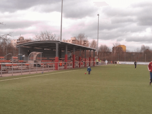 HR-Schrott-Arena, home stadium of Unterrath