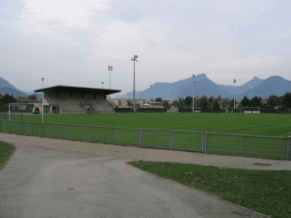 Stade Eugène Thénard, home stadium of Échirolles