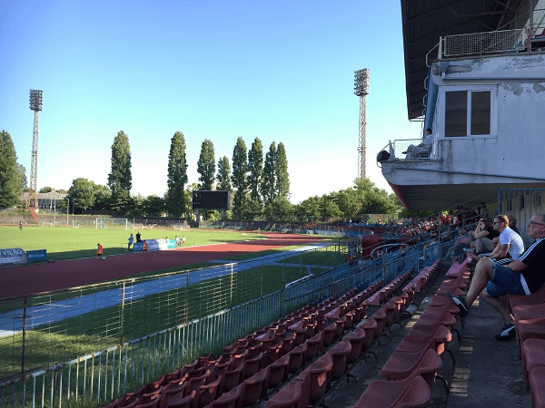 Béke téri Stadion, home stadium of Csepel