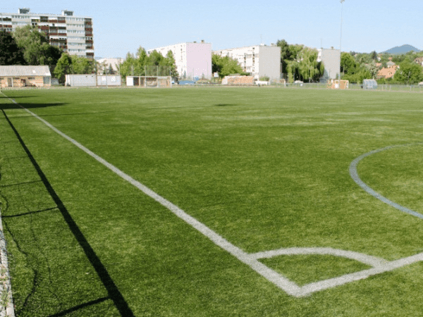 Északi Sporttelep mufüves-pálya, home stadium of Egri II