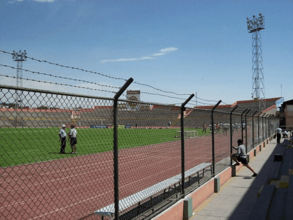 Estadio Mariano Melgar, home stadium of Sportivo Huracán