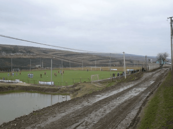 Stadionul Sătesc, home stadium of Rapid Ghidighici