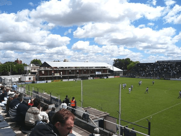 Estadio Ciudad de Caseros, home stadium of Estudiantes Caseros