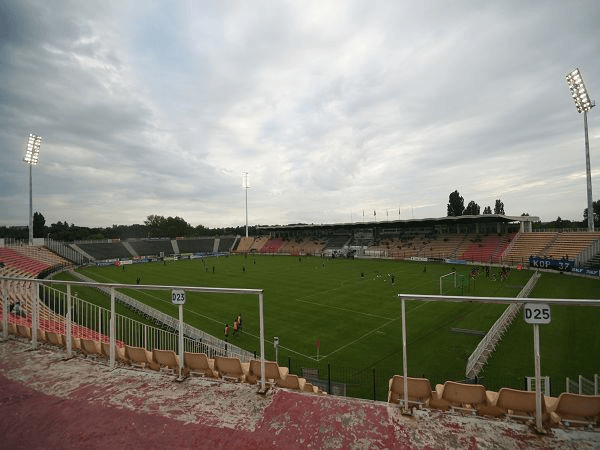 Stade de la Vallée du Cher, home stadium of Tours