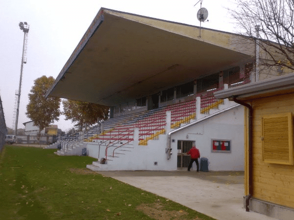 Stadio Comunale Renzo Tizian, home stadium of Sambonifacese