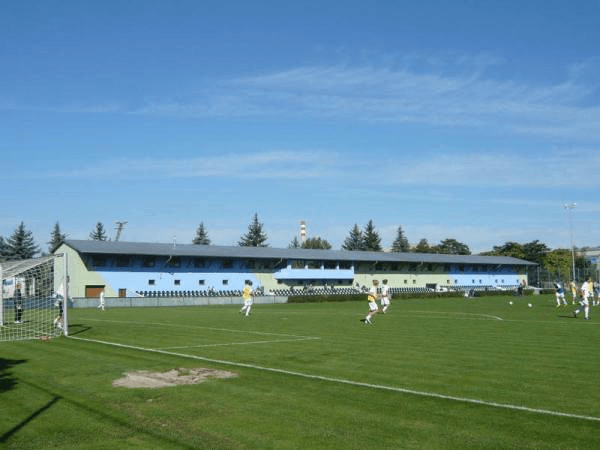 Stadion na Plynárně, home stadium of Loko Vltavín
