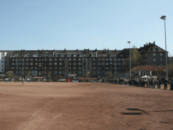 Brucknerstraße, home stadium of USC Paloma