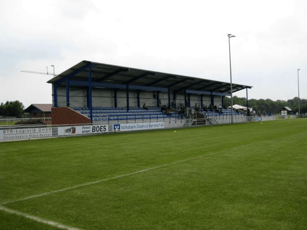 Sportplatz Waldsportstätten, home stadium of BSV Schwarz-Weiß Rehden