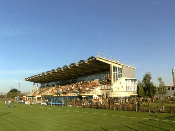 Stadionul CONPET, home stadium of Conpet Ploieşti