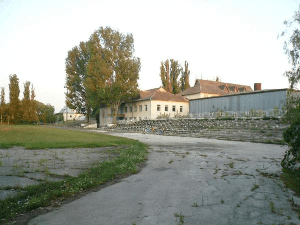 Stadionul Sîngerei, home stadium of Vulturii Cutezători