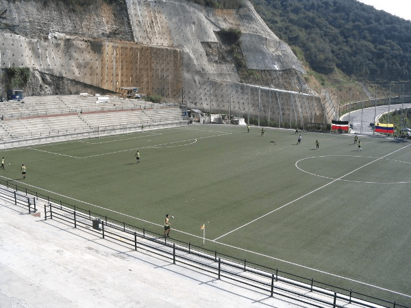 Cocodrilos Sports Park, home stadium of Estrella Roja