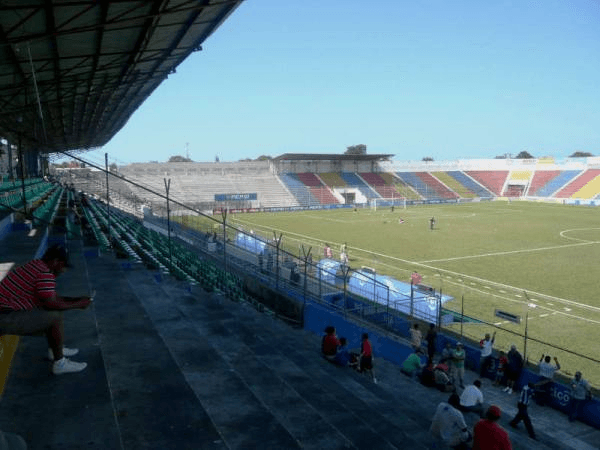 Estadio Municipal Ceibeño Nilmo Edwards, home stadium of Victoria
