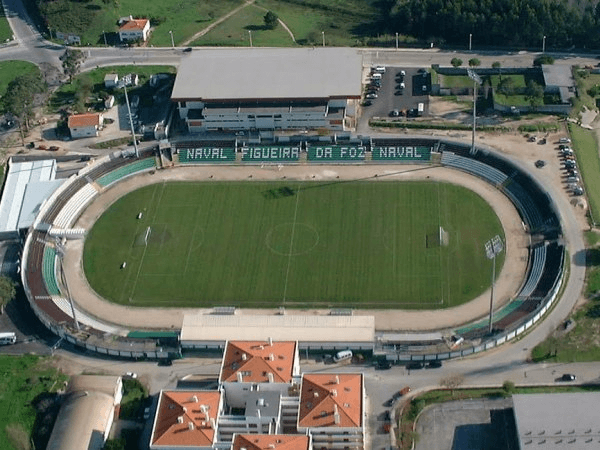 Estádio Municipal José Bento Pessoa, home stadium of Naval 1º de Maio