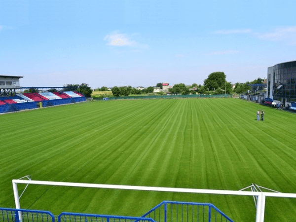 Stadionul Comunal, home stadium of Berceni