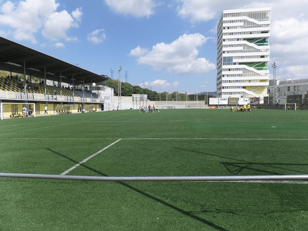 Estadio Municipal de Nou Barris, home stadium of CF Montañesa