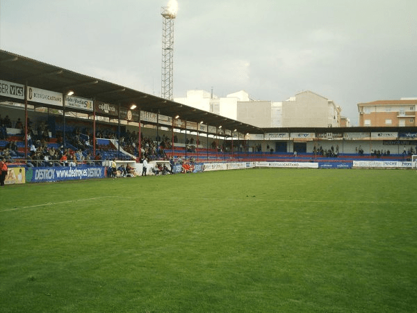 Estadio Municipal La Constitución, home stadium of Yeclano Deportivo