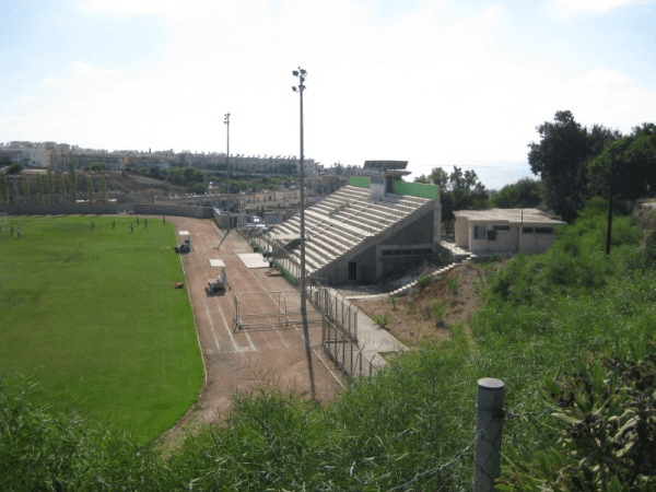 Koinotiko Stadio Chlorakas, home stadium of Akritas
