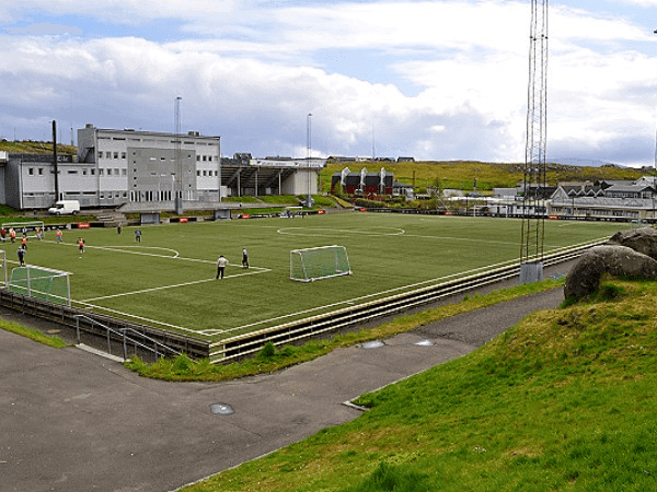 Gundadalur Niðari Vøllur, home stadium of Undrid
