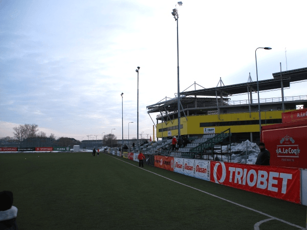Paide linnastaadion kunstmuruväljak, home stadium of Paide III