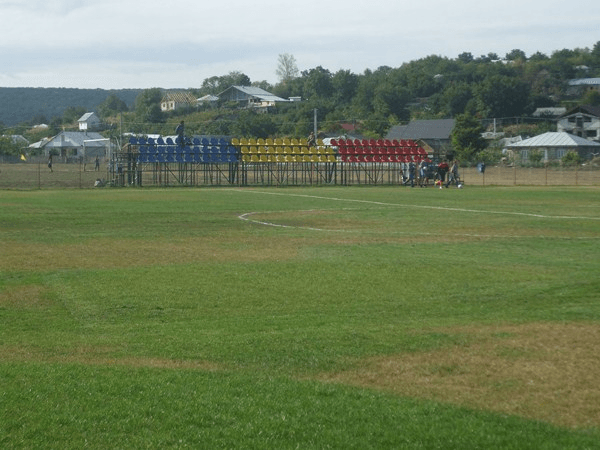 Stadionul Uricani, home stadium of Ştiinţa Miroslava