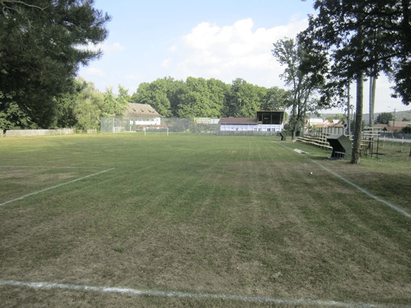 Teren fotbal Nicolae Dobrin - Valea Ursului, home stadium of Unirea Bascov