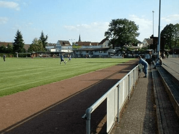 Stadion an der Oppenröder Straße, home stadium of FSV 1926 Fernwald