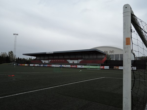 M. Jadari